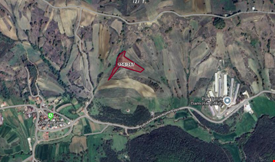 LAND 400 M FROM THE NEAREST VILLAGE CENTER IN THE VILLAGE OF IZMIT KAYNARCA