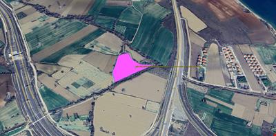 منظر كامل للبوسفور والجسر في قرية جيليبولو سوتلوتشه
