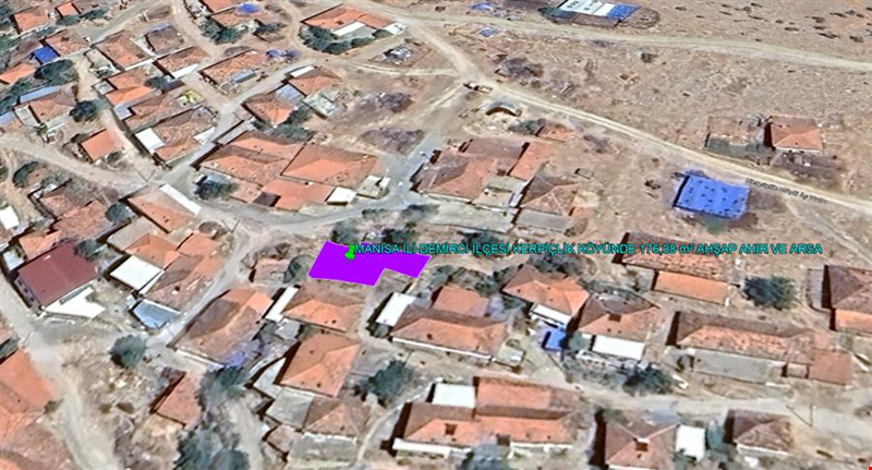 MANİSA İLİ DEMİRCİ İLÇESİ KERPİÇLİK KÖYÜNDE 176,08 m² AHŞAP AHIR VE ARSA