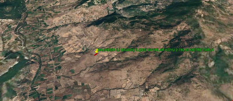 BALIKESİR İLİ BİGADİÇ İLÇESİ KAYIRLAR KÖYÜ 2.780,93 m²  TARLA