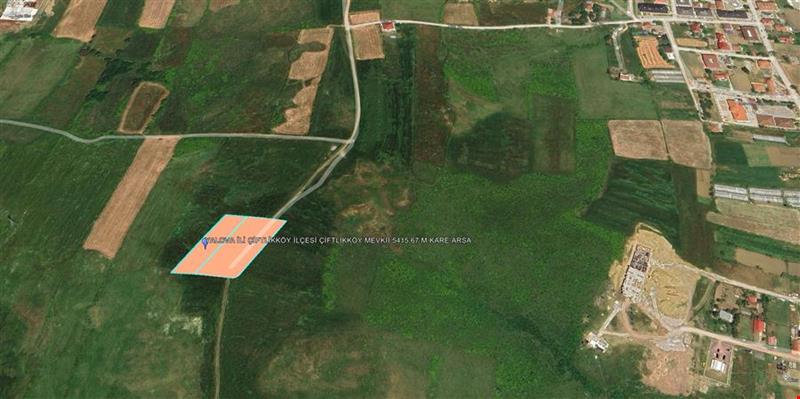 YALOVA İLİ ÇİFTLİKKÖY İLÇESİ ÇİFTLİKKÖY MEVKİİ 5415,67 M KARE TARLA KADASTROL YOLA CEPHE