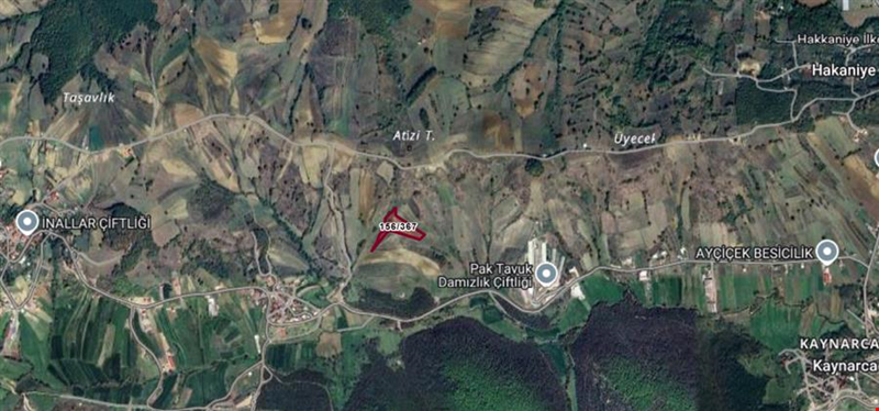 LAND 400 M FROM THE NEAREST VILLAGE CENTER IN THE VILLAGE OF IZMIT KAYNARCA