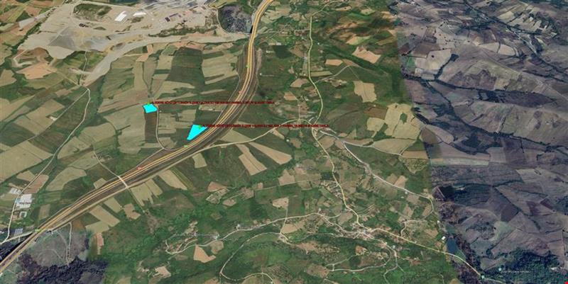 YALOVA ÇİFTLİKKÖY LALEDERE KÖYÜNDE DENİZ MANZARALI  KADASTROL YOLA CEPHE 7.337,37 M. KARE TARLA