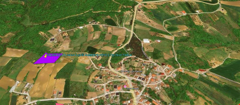 YALOVA İLİ ALTINOVA İLÇESİ AHMEDİYE KÖYÜ 5.720,79  m² TARLA