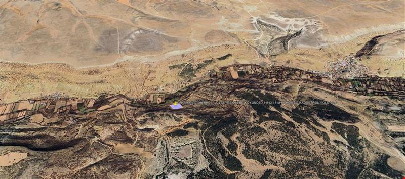 KARAMAN İLİ MERKEZ İLÇESİ YEŞİLDERE KÖYÜNDE 11.843,18 M KARE BAĞ KADASTROL YOLU VAR