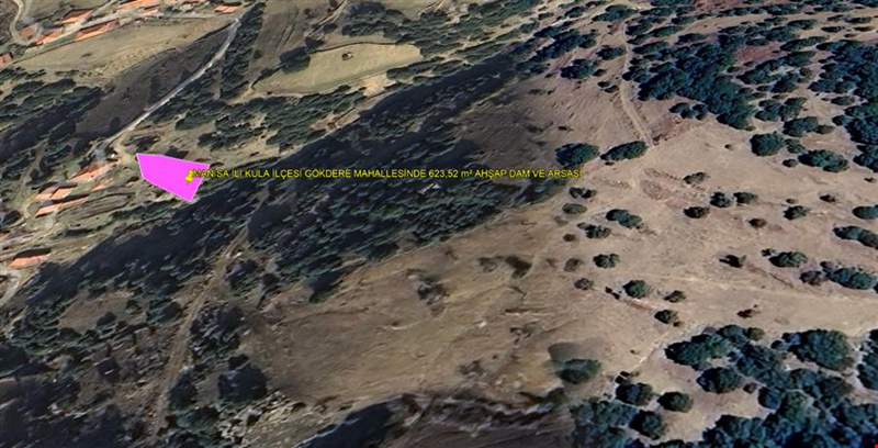 MANİSA İLİ KULA İLÇESİ GÖKDERE MAHALLESİNDE 623,52  m² AHŞAP DAM VE ARSASI