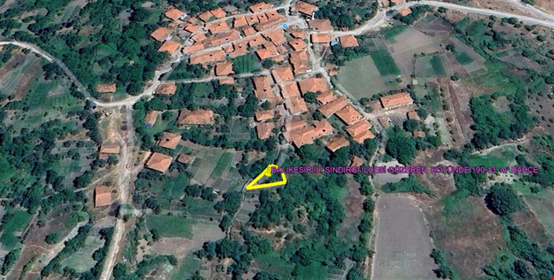BALIKESİR İLİ SINDIRGI İLÇESİ GÖZEREN  KÖYÜNDE 190,13  m² BAHÇE
