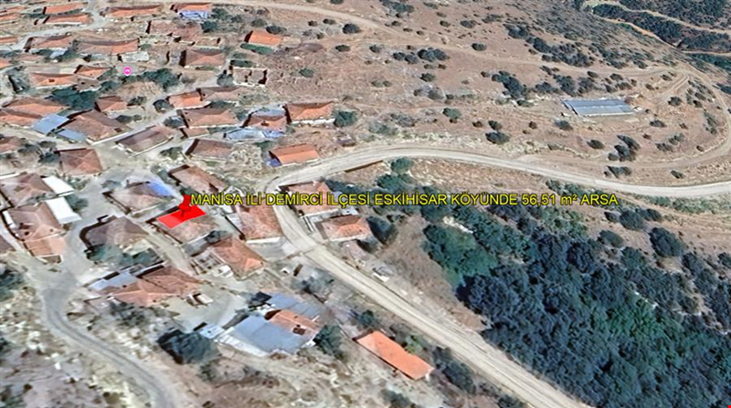 MANİSA İLİ DEMİRCİ İLÇESİ ESKİHİSAR KÖYÜNDE 56,51  m² ARSA
