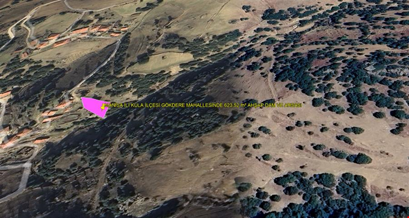 MANİSA İLİ KULA İLÇESİ GÖKDERE MAHALLESİNDE 623,52  m² AHŞAP DAM VE ARSASI