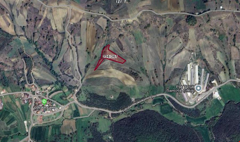 LAND 400 M FROM THE NEAREST VILLAGE CENTER IN THE VILLAGE OF IZMIT KAYNARCA
