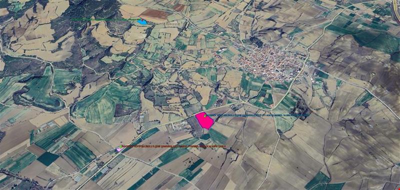GELİBOLU BAYIRKÖYDE İİKİ YÖNLÜ KADASTROL ASFALT YOLA CEPHE  1.226 M KARE TARLA