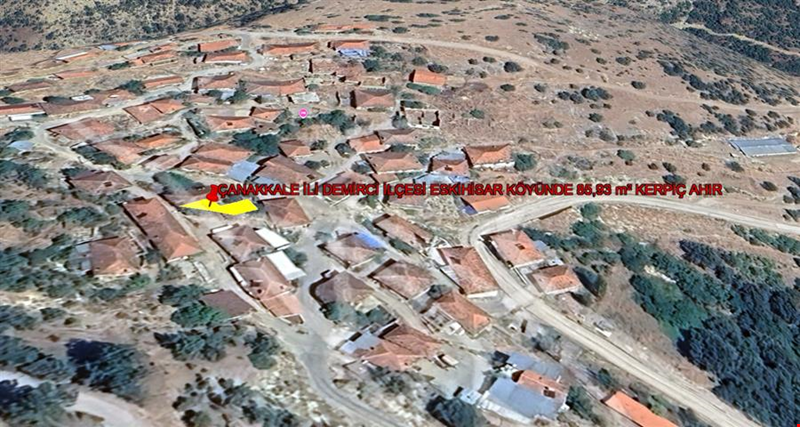 ÇANAKKALE İLİ DEMİRCİ İLÇESİ ESKİHİSAR KÖYÜNDE 85,93 m² KERPİÇ AHIR