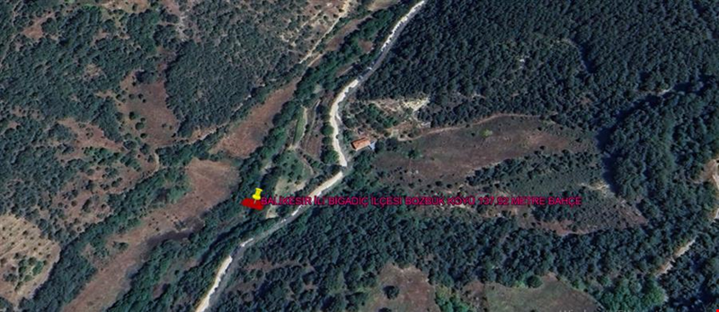 BALIKESİR İLİ BİGADİÇ İLÇESİ BOZBÜK KÖYÜ 137,92 m²  BAHÇE