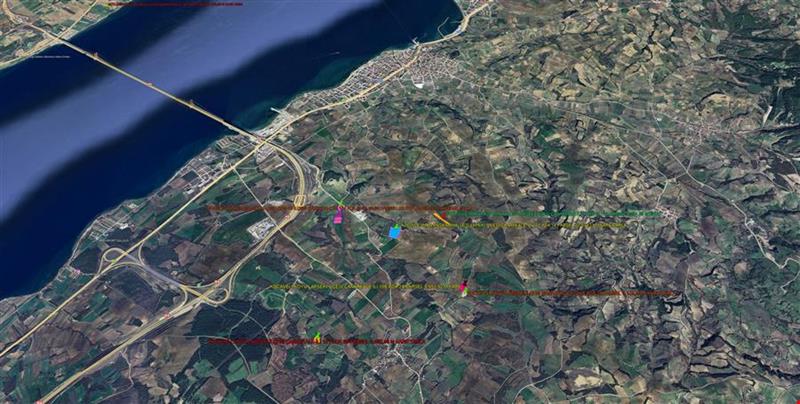 LAPSEKİ GAZİSÜLEYMAN PAŞA MAHALLESİNDE FULL BOĞAZ VE KÖPRÜ MANZRALI 22.534 M KARE TARLA
