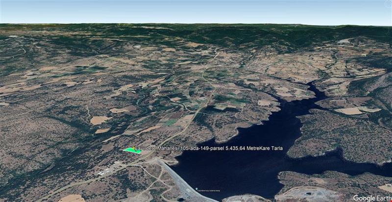 KIRKLARELİ İLİ PINARHİSAR İLÇESİ ÇAYIRDERE KÖYÜ 5.435,64 M KARE ARSA BARAJ MANZARALIDIR.