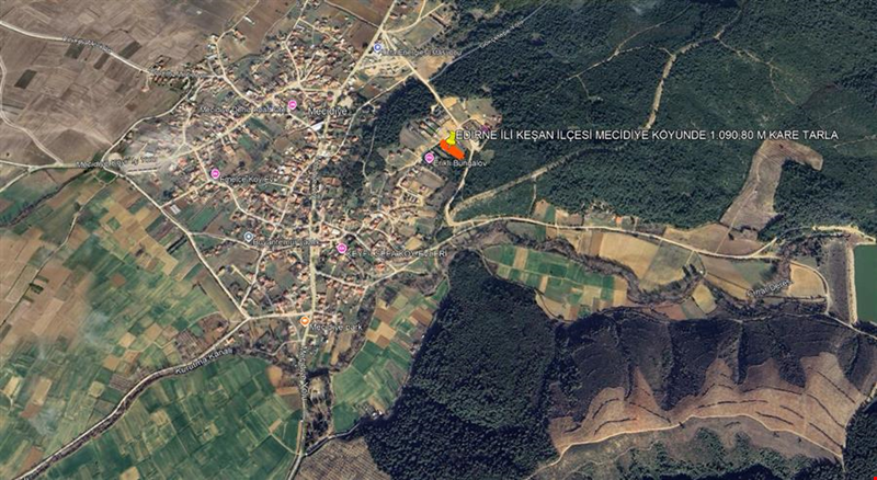 EDİRNE İLİ KEŞAN İLÇESİ MECİDİYE KÖYÜNDE 1.090,80 m²  TARLA KADASTROL YOLU MEVCUT